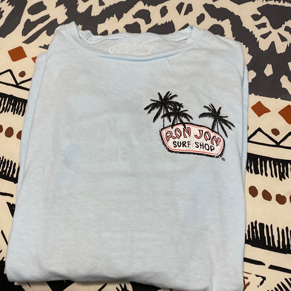 NWOT Light weight long sleeve Tshirt